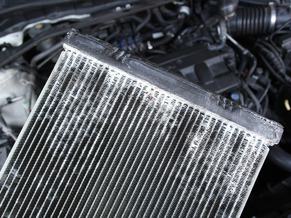 Ford Radiator Leak Symptoms