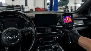Audi Virtual Cockpit thermal diagnostic showing MMI overheating issues during heat-related black screen failures in Sandy Utah